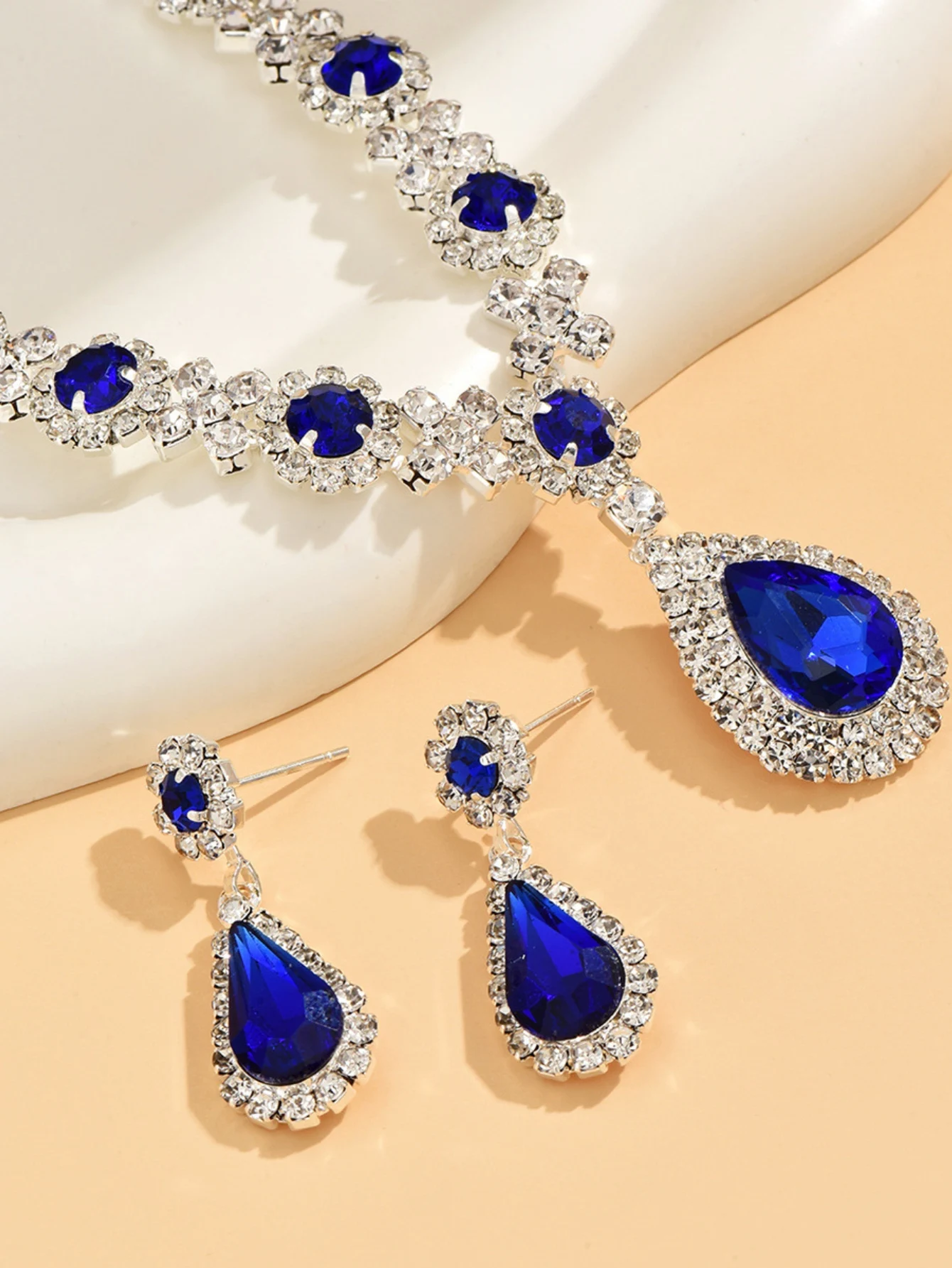 Ensemble de 3 colliers gouttelettes de cristal pour femmes, avec boucles d'oreilles, accessoires pour robe de soirée