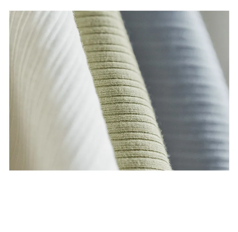 Top Élégance Minimaliste - haut en tricot côtelé pour femme à manches longues