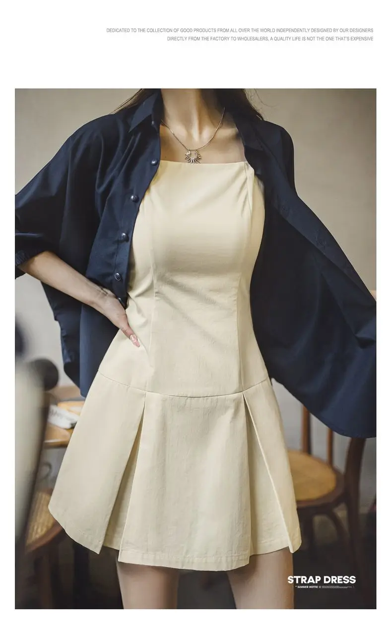 Robe Écru Saint-Tropez – robe plissée pour femmes, coupe cintrée, Style français, Mini robe trapèze en coton