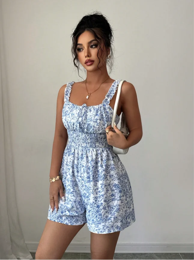 Combinaison Courte Fleurie Femme – Romantique & Chic