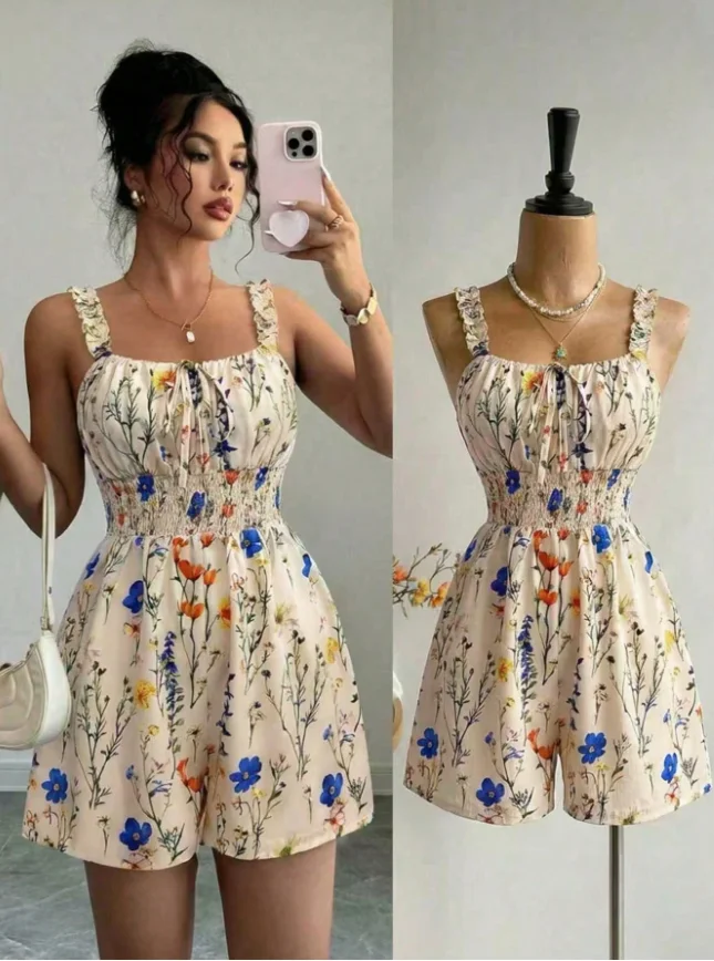 Combinaison Courte Fleurie Femme – Romantique & Chic