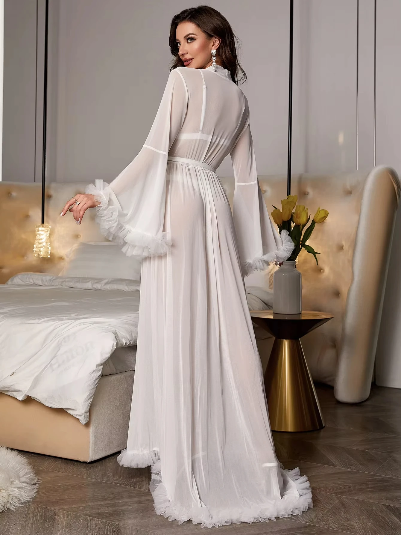 Peignoir Long Transparent Femme Élégance de Nuit et Détente